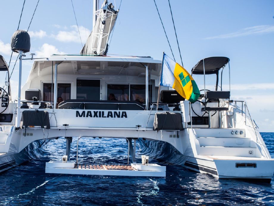 maxilana-boat-wrap